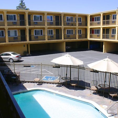 Napa Valley Hotel & Suites Eksteriør bilde