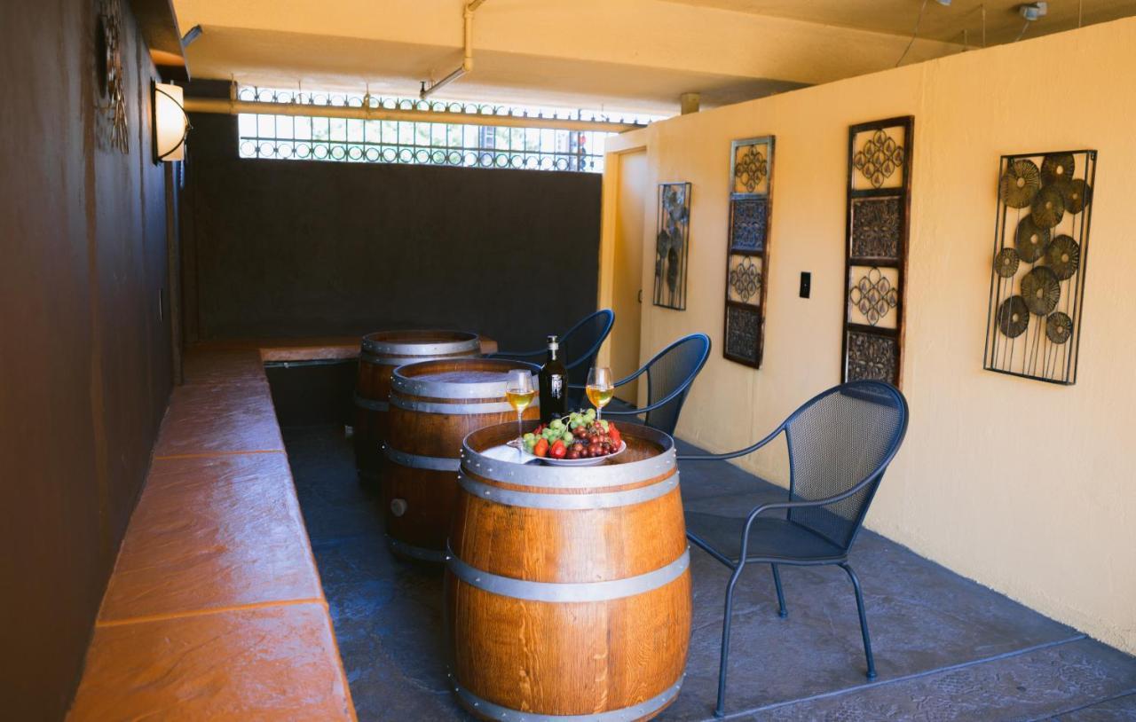 Napa Valley Hotel & Suites Eksteriør bilde