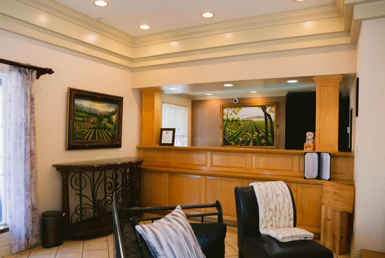 Napa Valley Hotel & Suites Eksteriør bilde